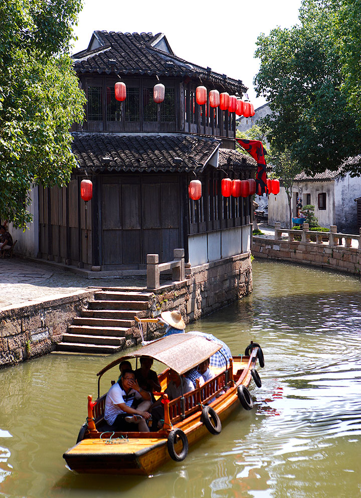 water towns tongli and suzhou