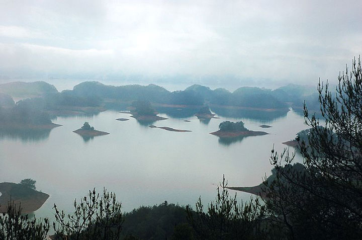 thousand island lake china