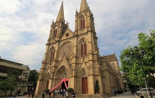 Sacred Heart Cathedral Guangzhou Travel Guide