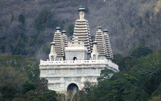 Temple of Azure Clouds